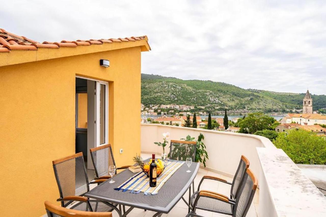 Apartment Matej Mokošica Екстериор снимка